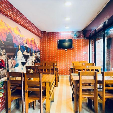 Shiva Shankar Hotel Pashupatinath Exterior photo