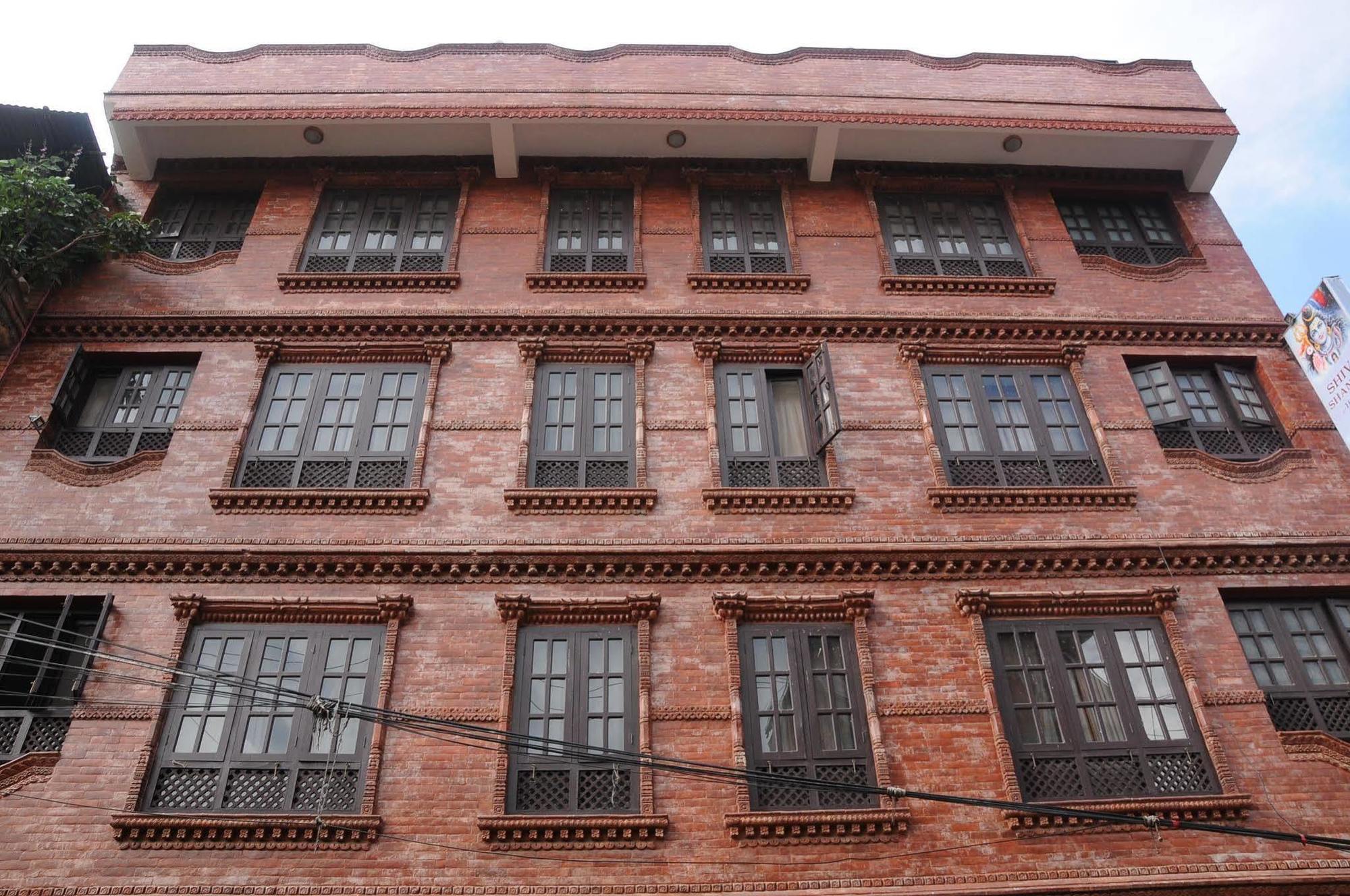 Shiva Shankar Hotel Pashupatinath Exterior photo